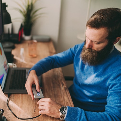 4 smart (+ safe) ways to store important documents digitally